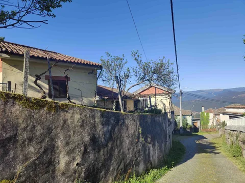 Parada de Monteiros — Abril 2026